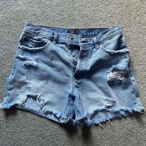 Abercrombie and Fitch High Rise 4” Short